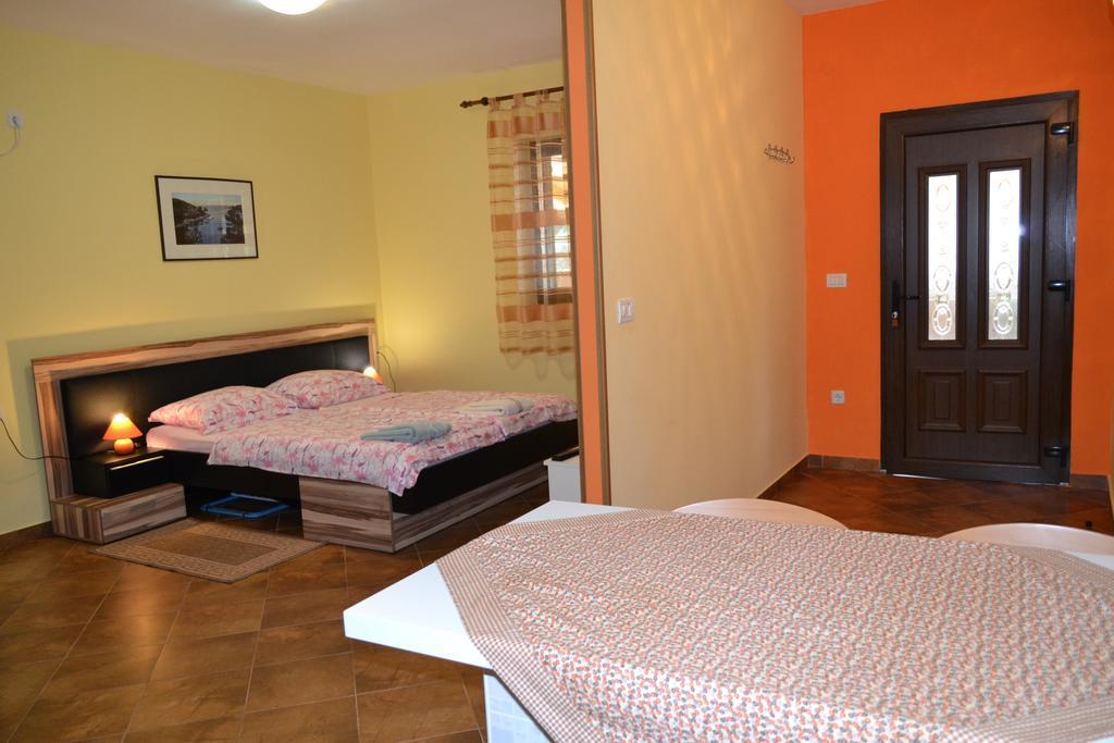 Abba Apartments Mali Lošinj Extérieur photo