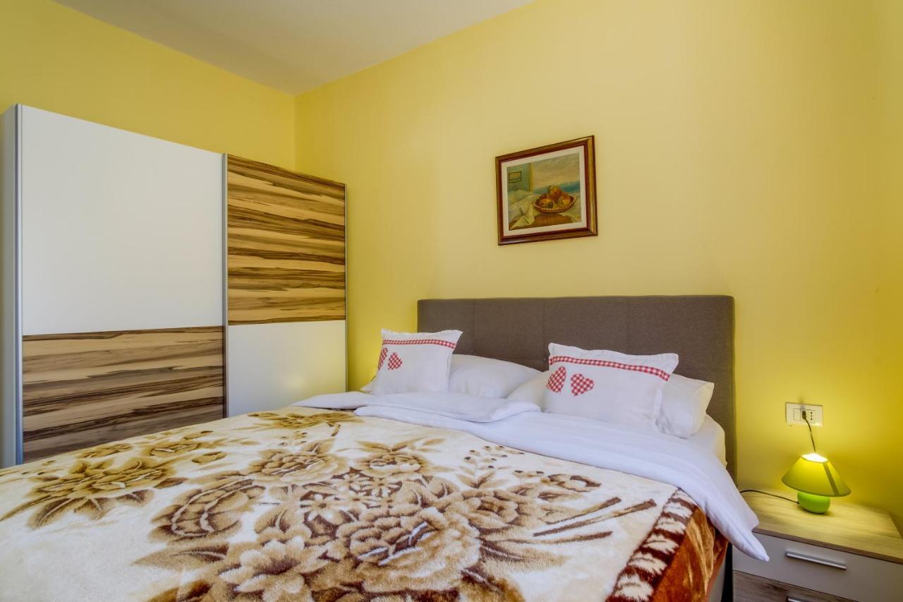 Abba Apartments Mali Lošinj Extérieur photo